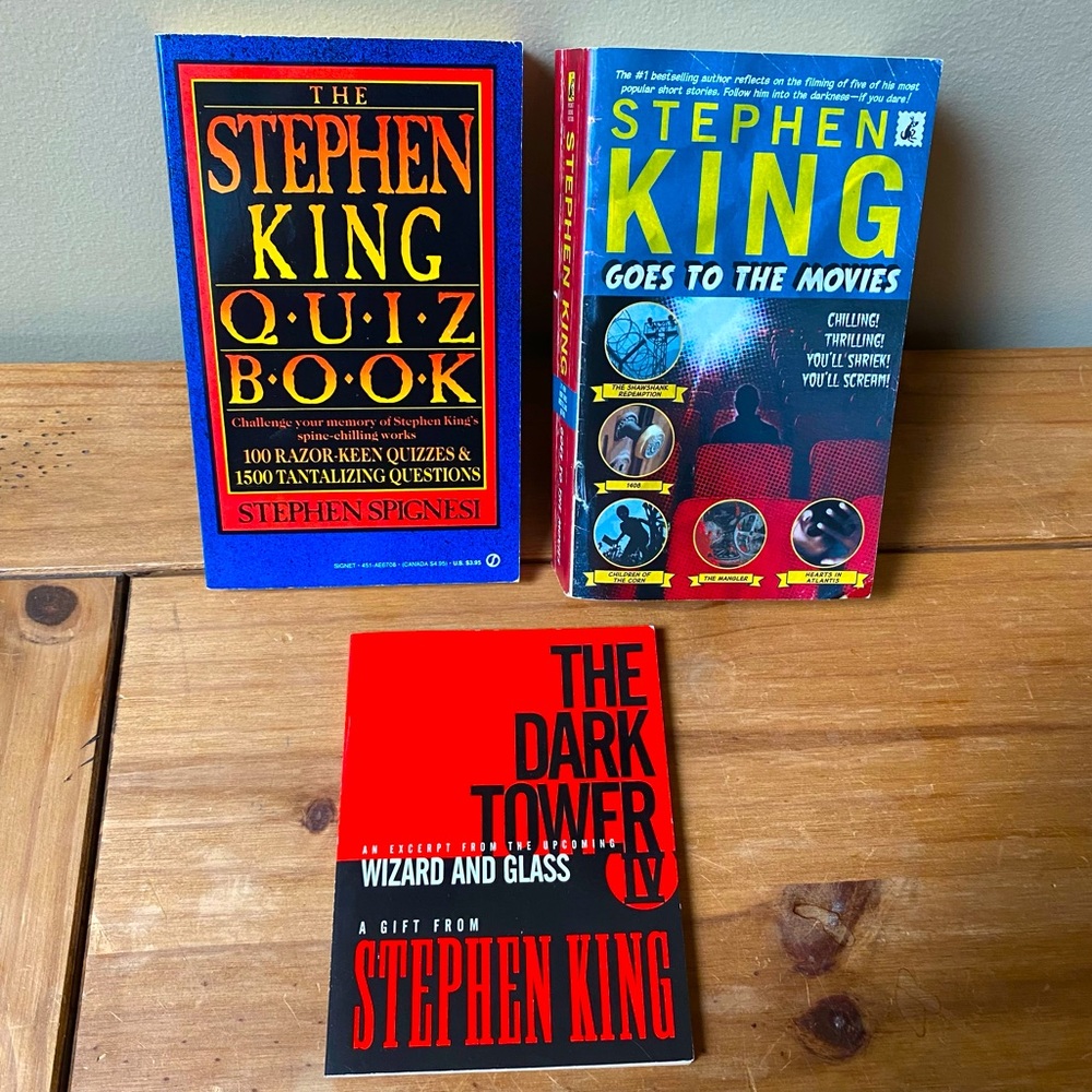 Stephen King Novelty Fan Paperback Bundle